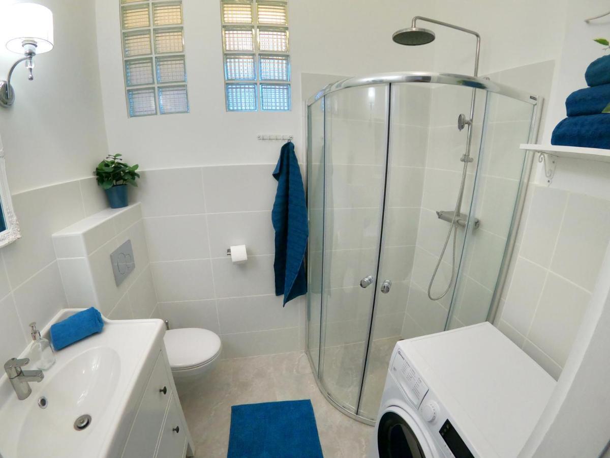 Green Hill Apartment บูดาเปสต์ ภายนอก รูปภาพ
